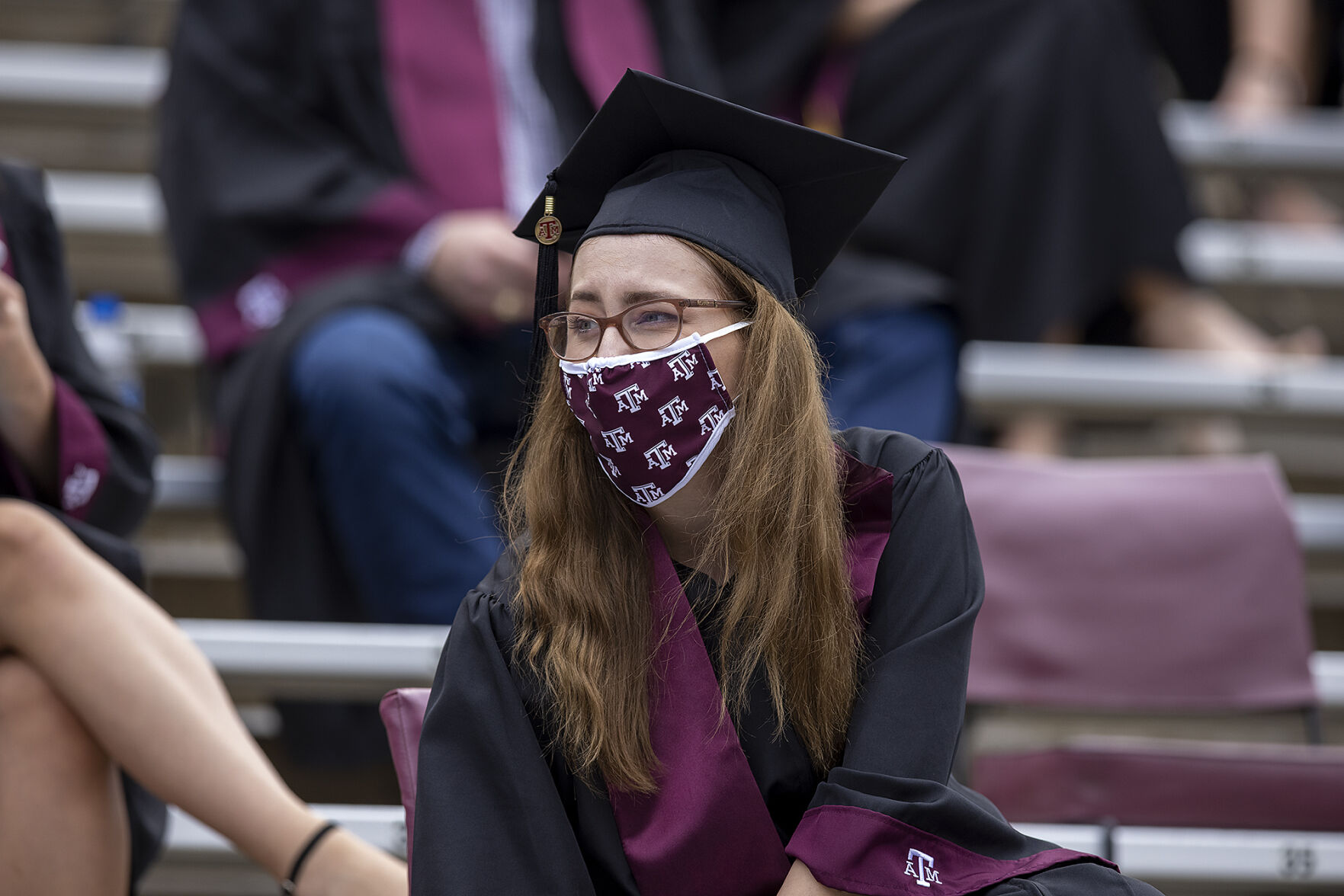 Makeup graduation